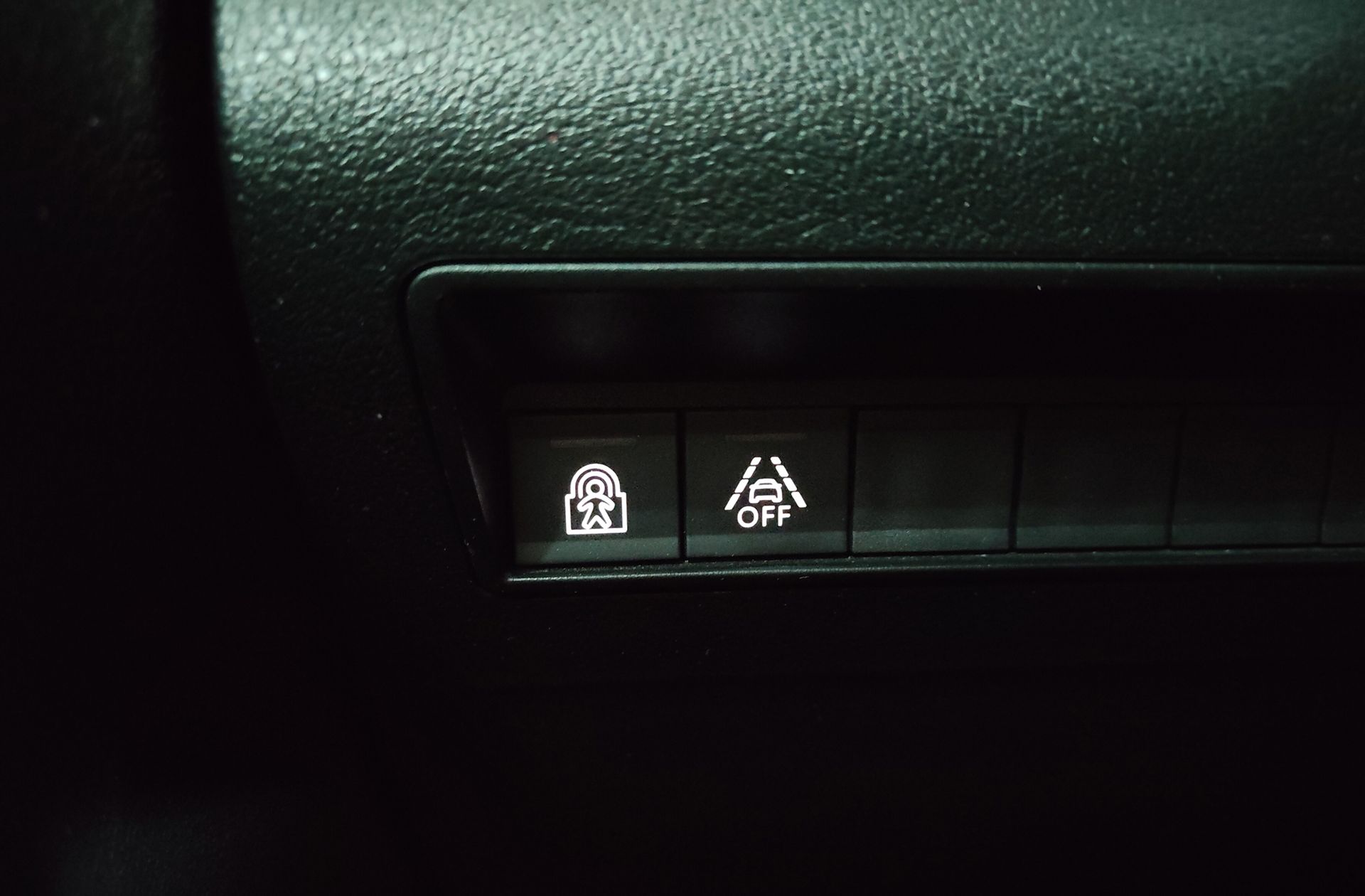 Citroën Berlingo BlueHDi 130 Talla M Shine - foto 23
