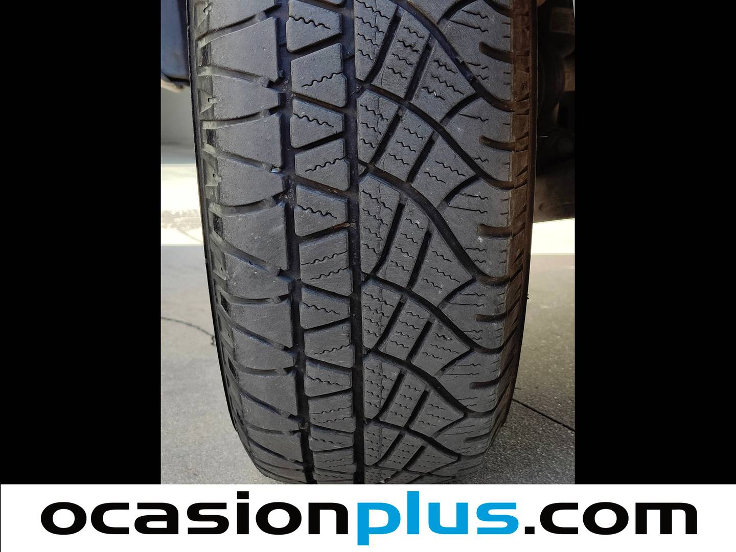 Foto Toyota Hilux Toyota Hilux 2.4 D-4D Cabina Sencilla GX (150 Cv)