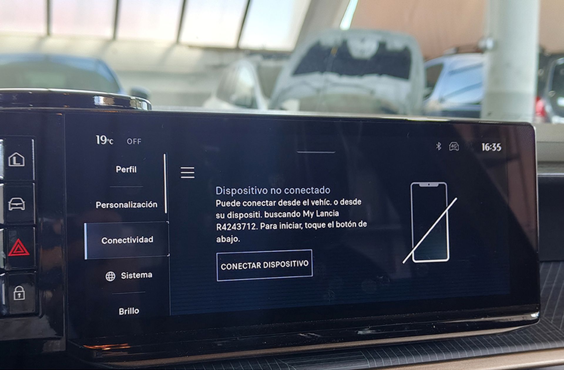 Lancia Ypsilon Hybrid - foto 28