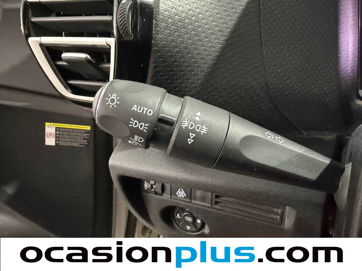 Foto Citroën C4 Citroen C4 BlueHDi 110 S&S Feel Pack (110 CV)