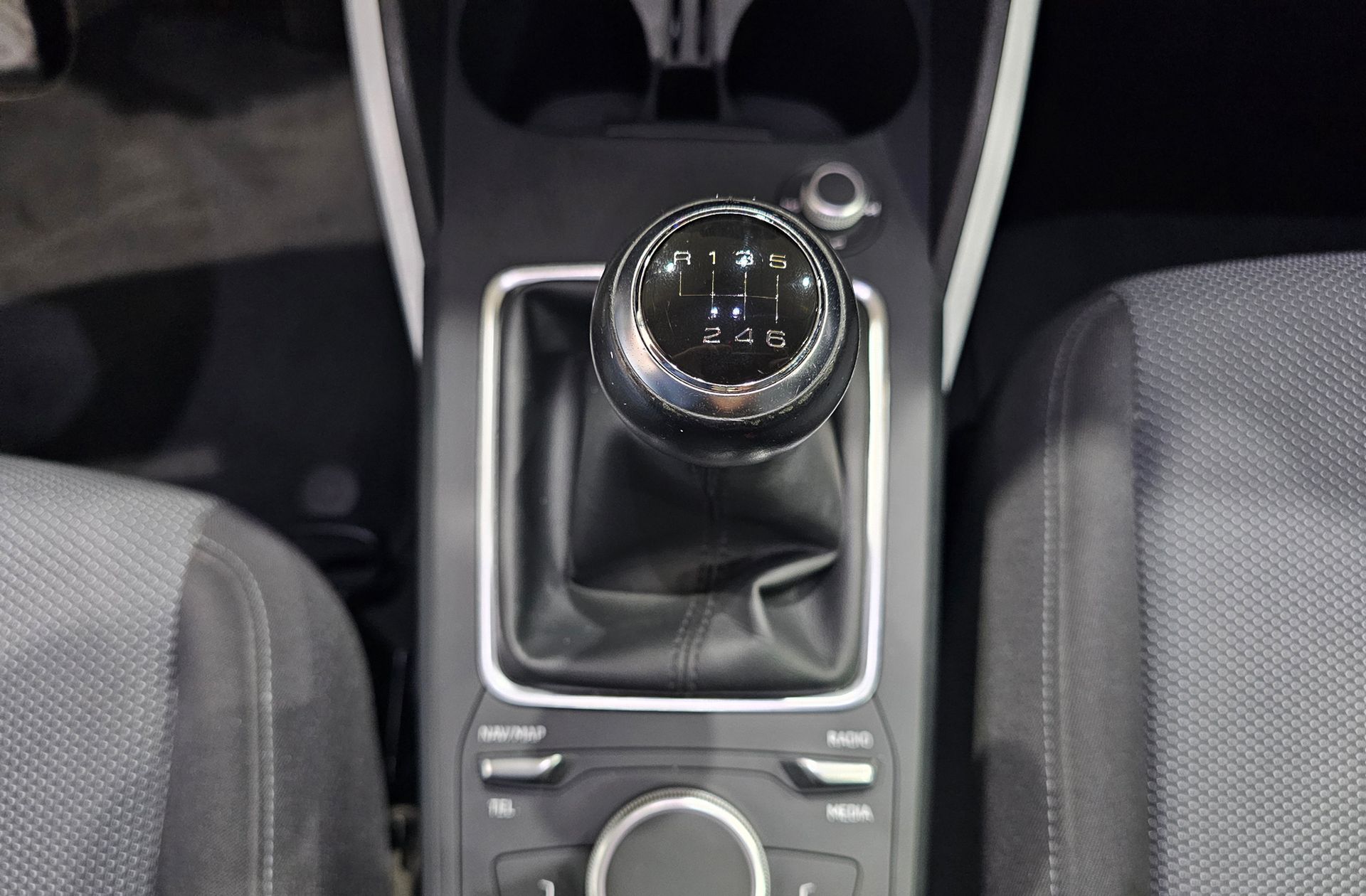 Audi Q2 design edition 1.0 TFSI ultra - foto 5