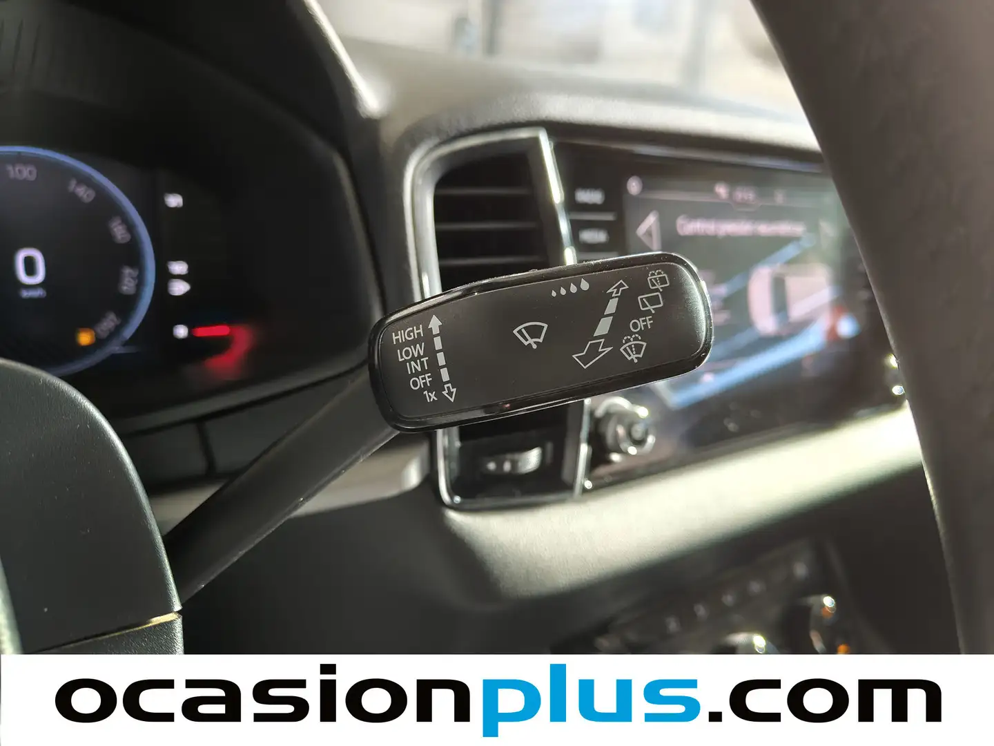 Foto Skoda Karoq Skoda Karoq 2.0 TDI Ambition 4X4 DSG (150 CV)