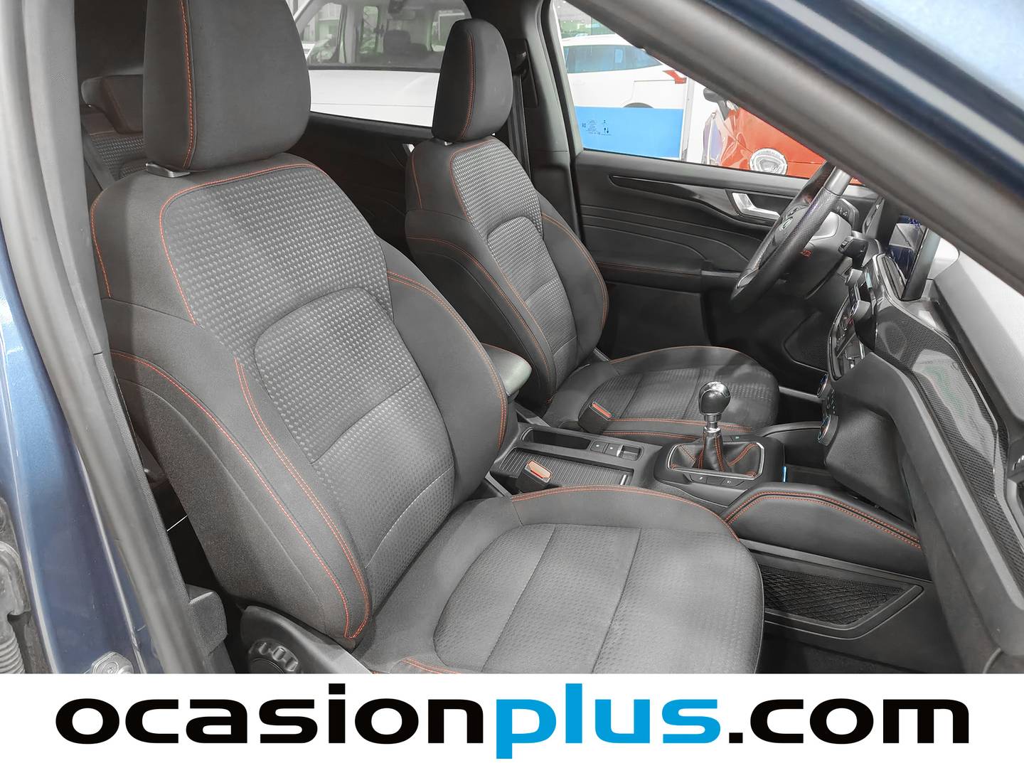 Foto Ford Kuga Ford Kuga 1.5 EcoBlue ST-Line (120 CV)