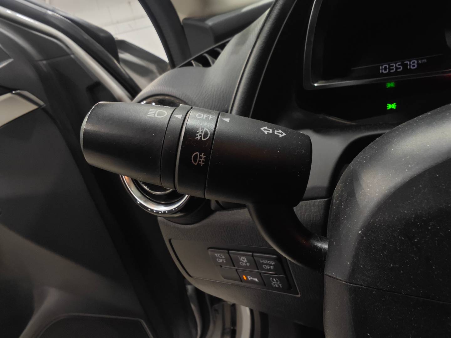 Foto Mazda CX-3 Mazda CX-3 2.0 G Zenith 2WD  (121 CV)