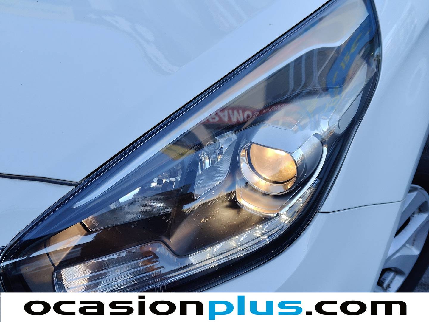 Foto KIA Carens Kia Carens 1.7 CRDi VGT Concept Eco-Dynamics (115 CV) 7 Plazas