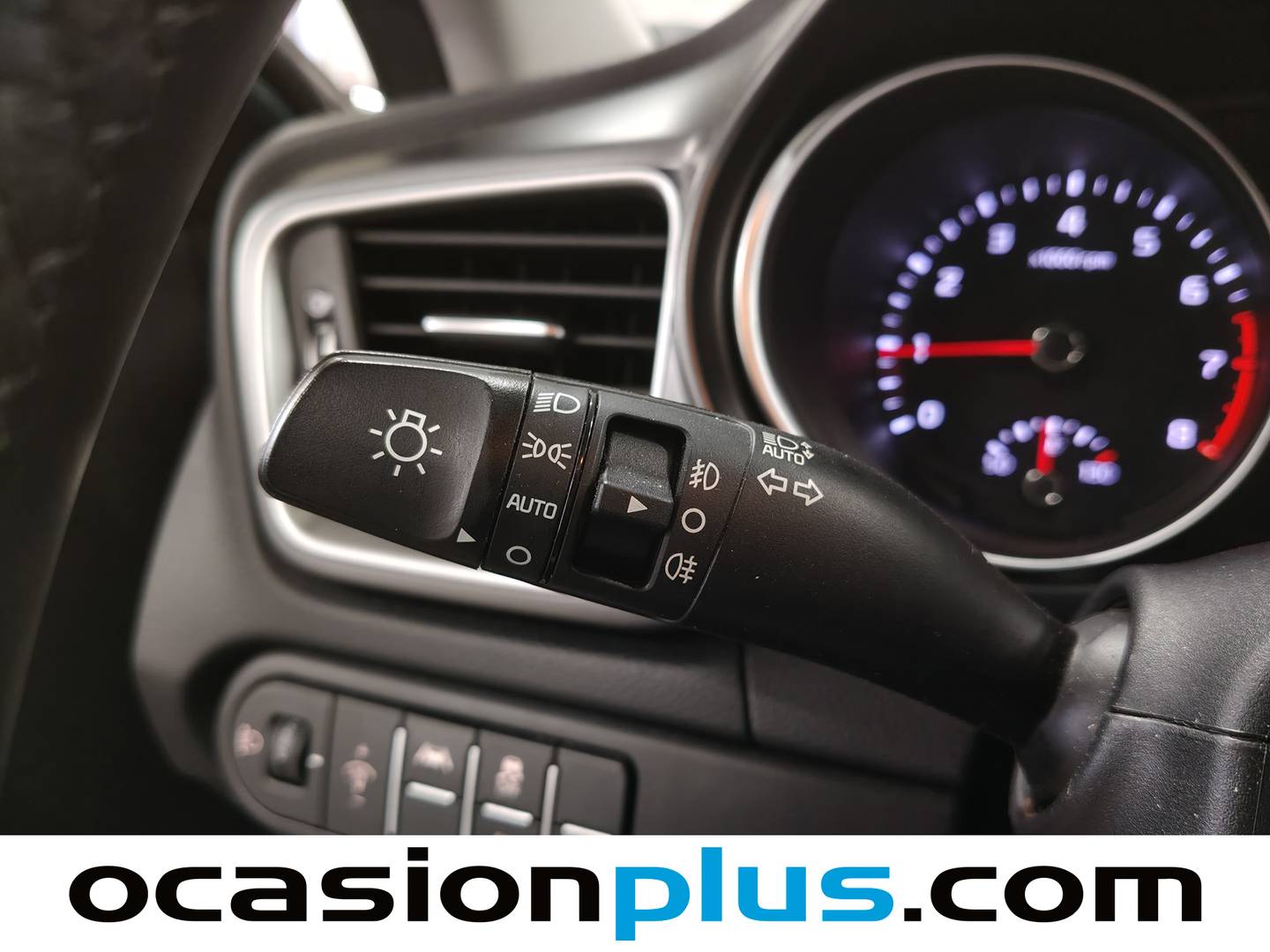 KIA XCeed KIA XCeed 1.0 T-GDi Drive (100 CV) de segunda mano