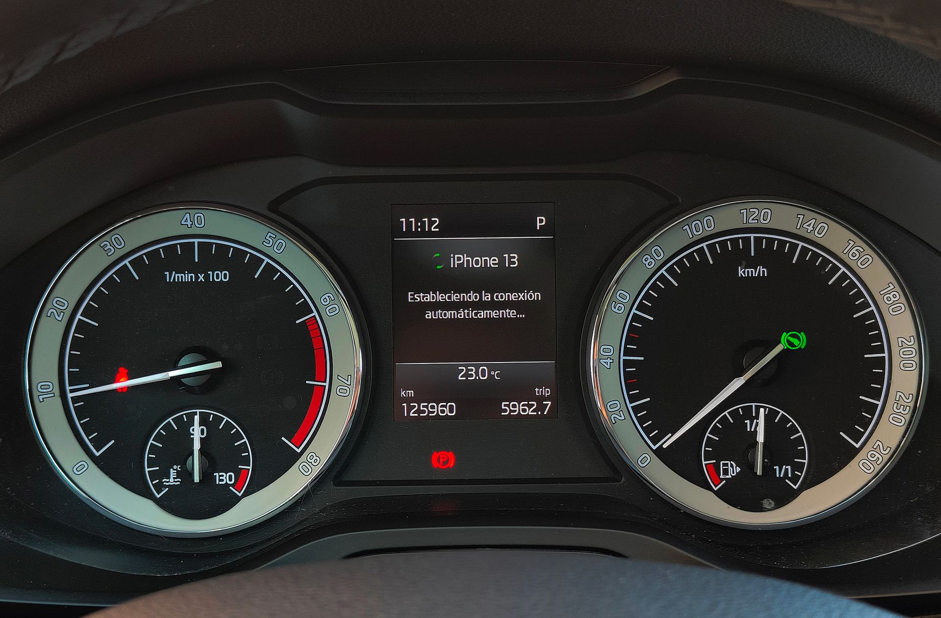 Škoda Karoq 1.5 TSI ACT Ambition DSG - foto 24