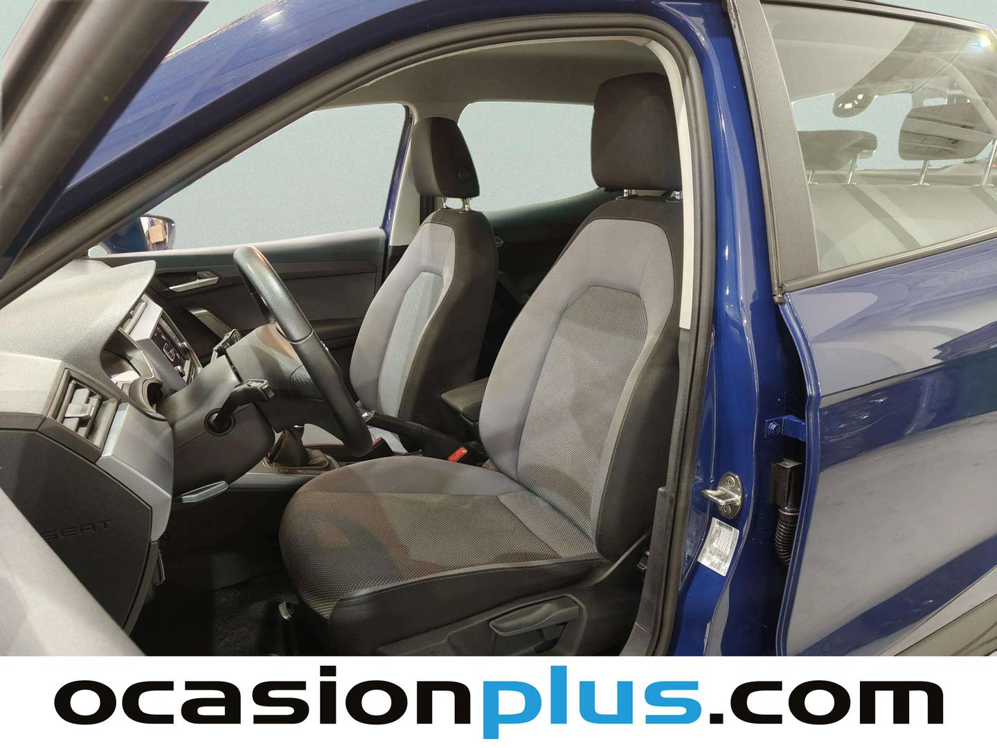 Foto asientos delanteros Seat Arona Seat Arona 1.6 TDI Ecomotive Style (95 CV)