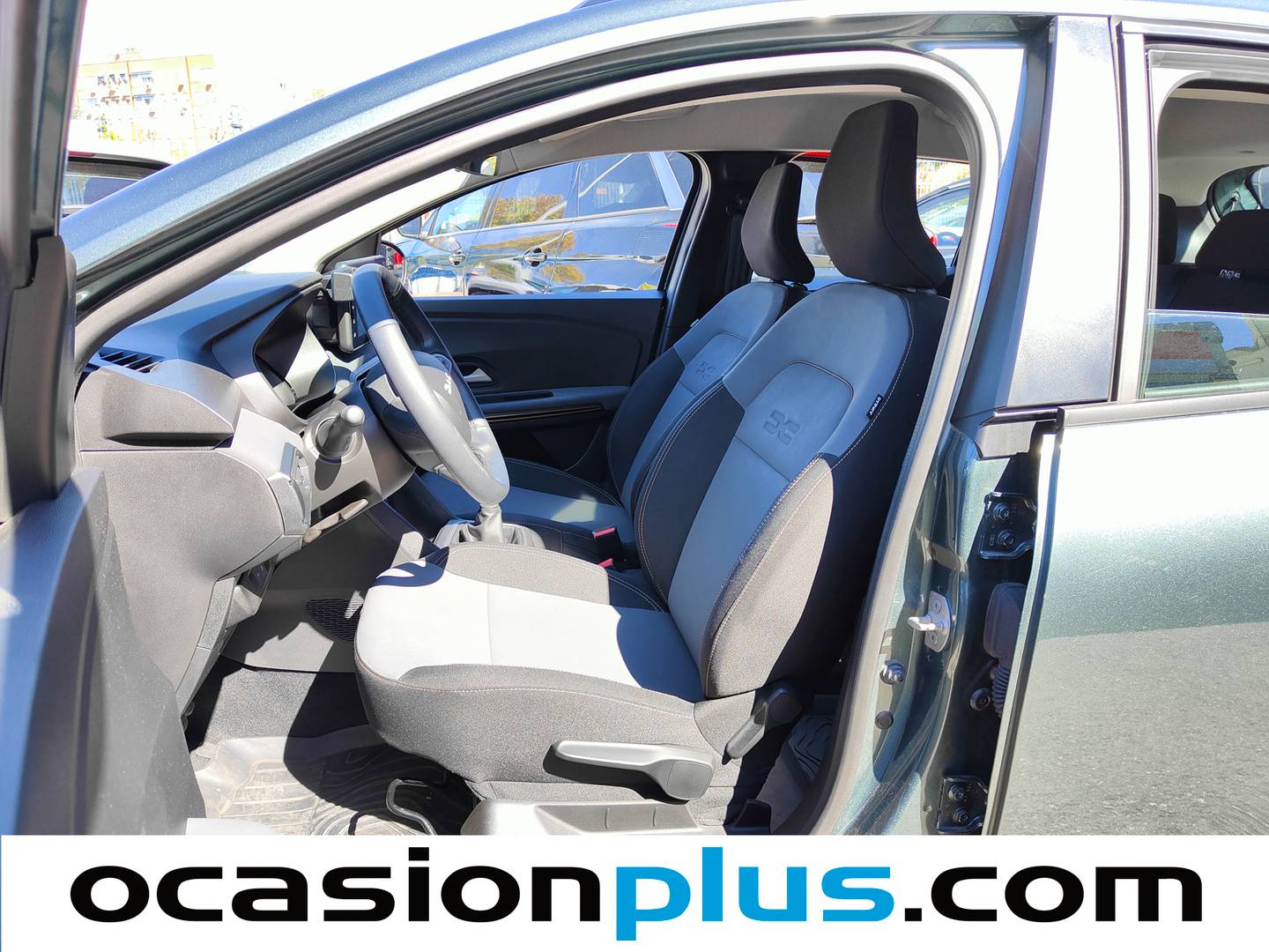 Foto asientos delanteros Dacia Sandero Dacia Sandero Stepway Extreme Go ECO-G (101 CV)