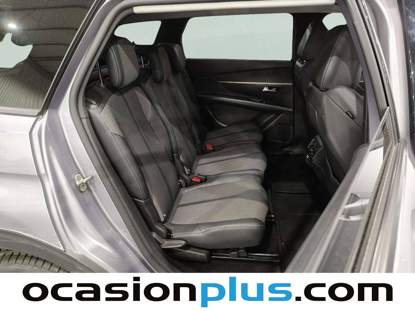 Foto Peugeot 5008 Peugeot 5008 PureTech 130 S&S Allure EAT8 (130 CV) 7 Plazas