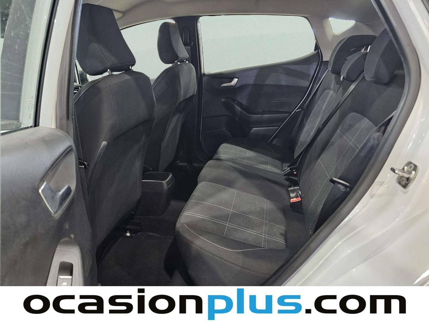 Foto asientos traseros Ford Fiesta Ford Fiesta 1.1 PFI GLP Trend (75 CV)