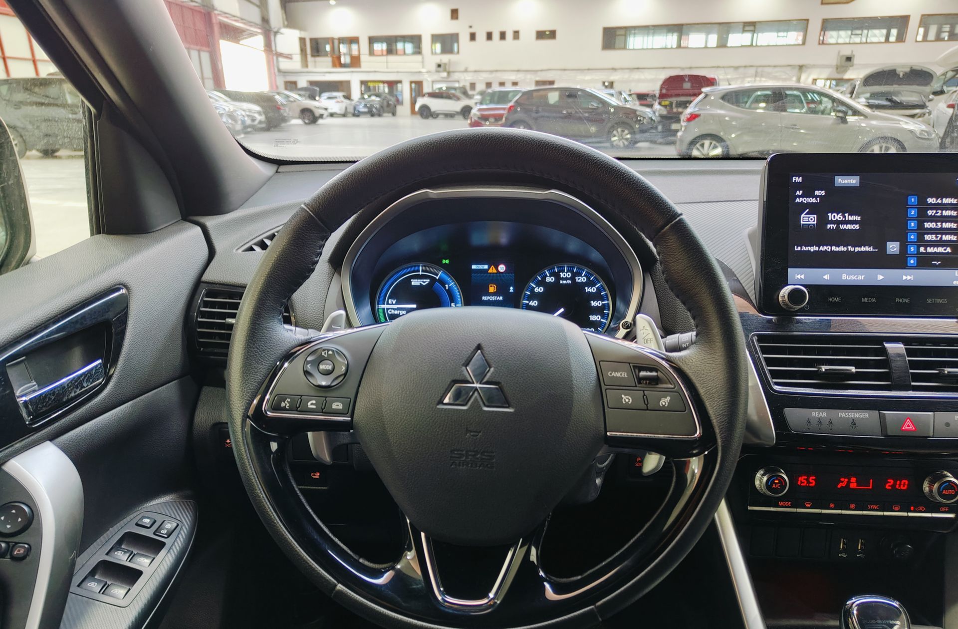 Mitsubishi Eclipse Cross 2.4 PHEV Kaiteki 4WD - foto 40