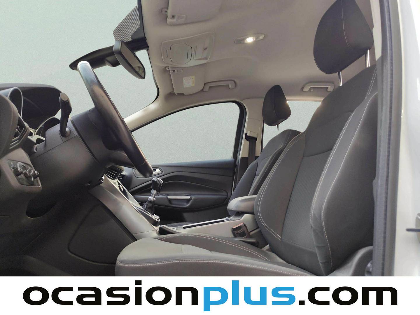 Foto asientos delanteros Ford Kuga Ford Kuga 1.5 EcoBoost S&S Trend+ 4x2 (150 CV)