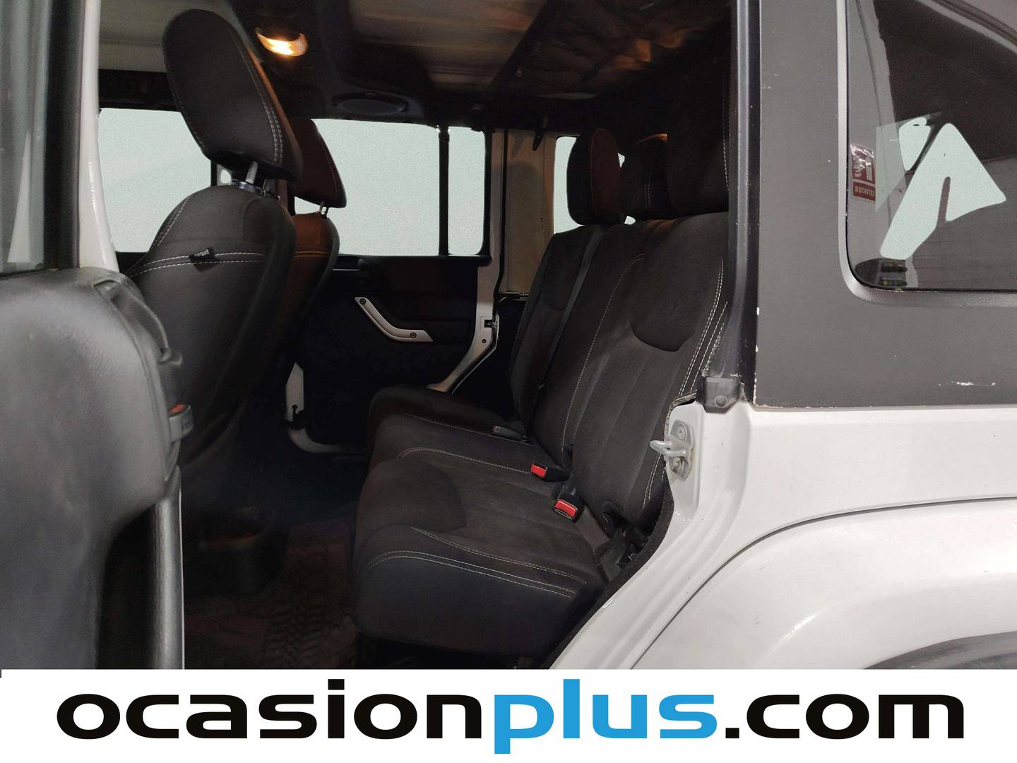 Foto asientos traseros Jeep Wrangler Unlimited Jeep Wrangler Unlimited 2.8 CRD Sahara (200 CV)