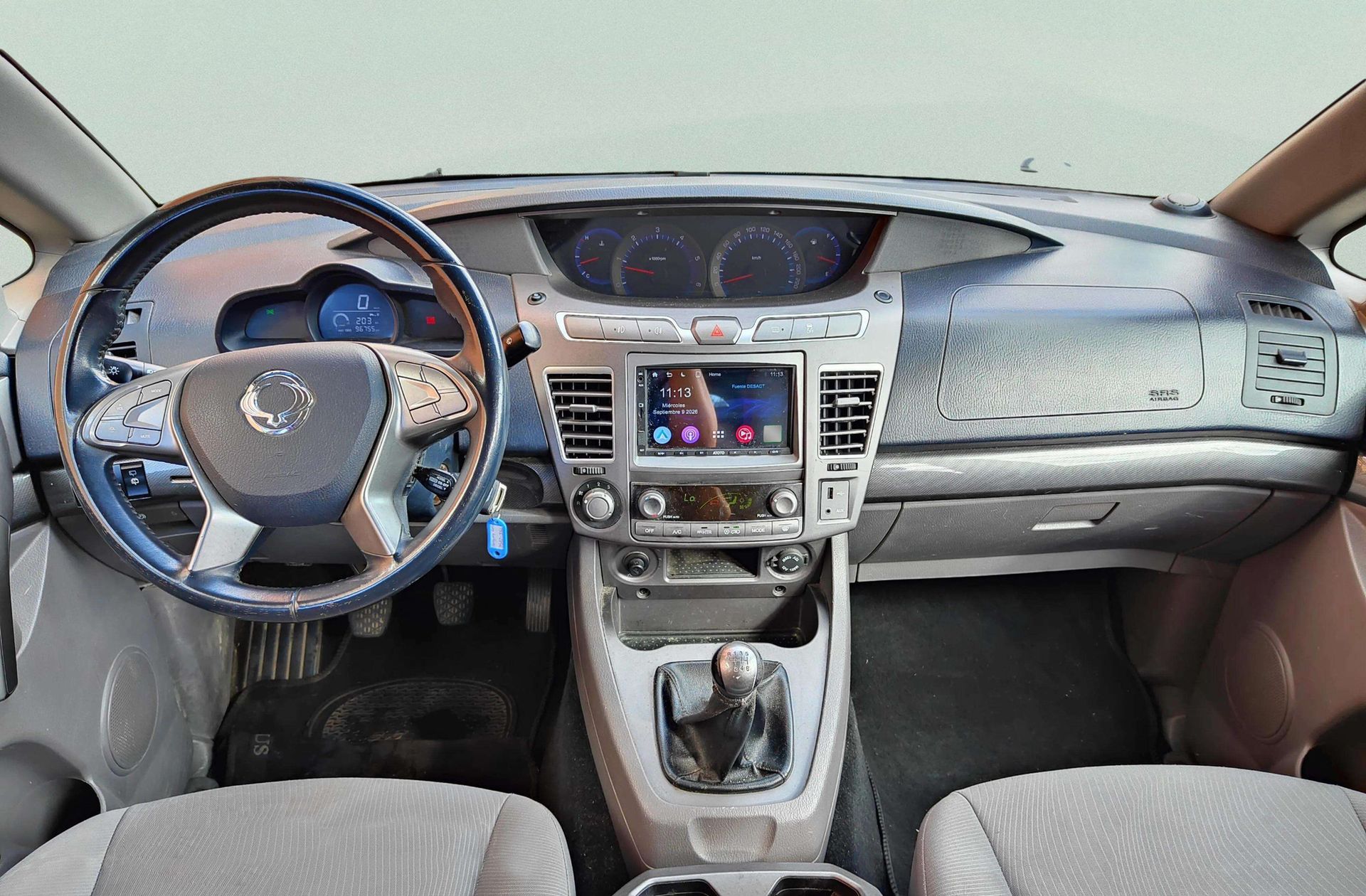 SsangYong Rodius 2.0 e-Xdi Premium 7 plazas - foto 7