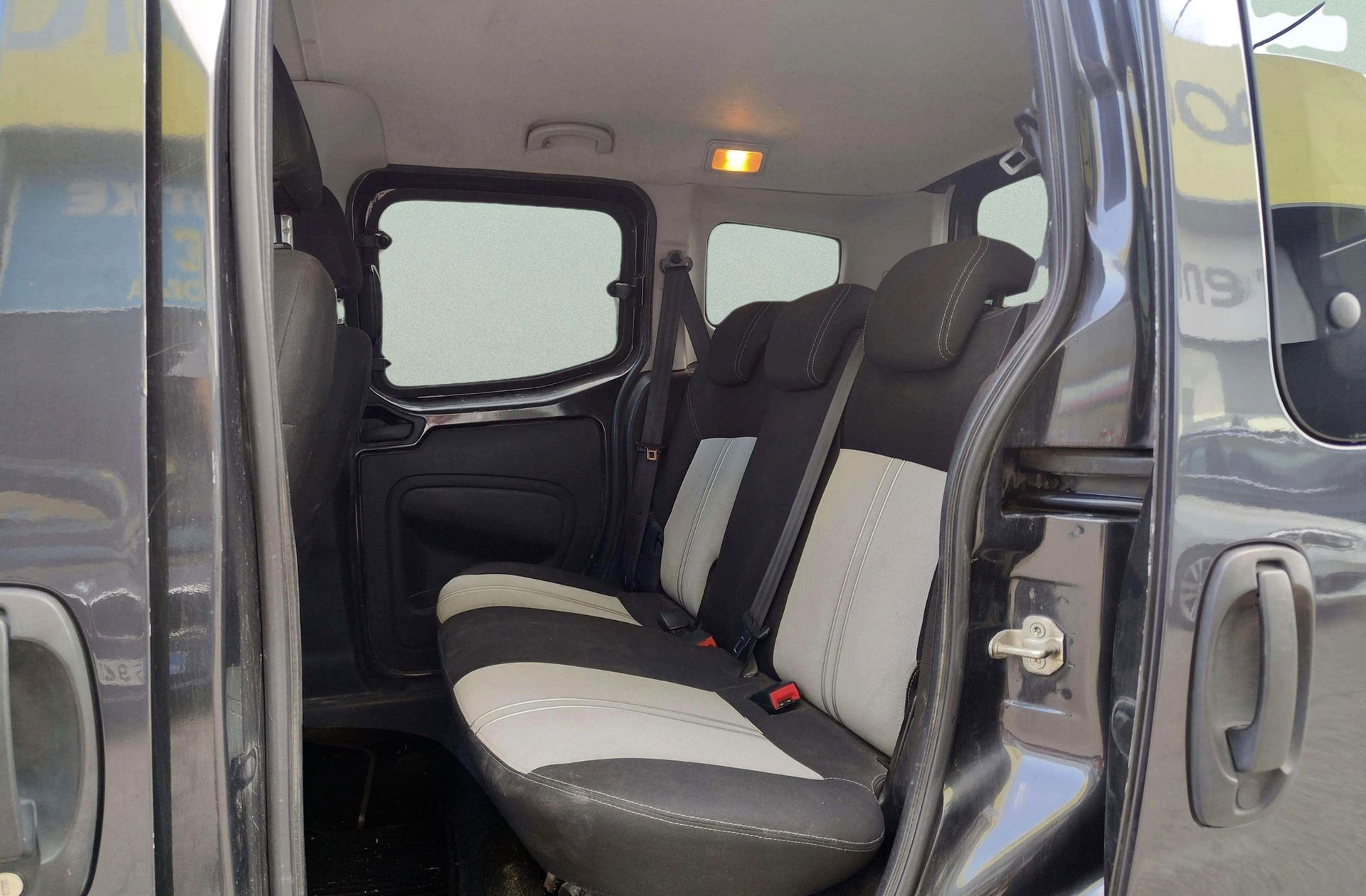 Fiat Qubo 1.3 MultiJet Dynamic - foto 8