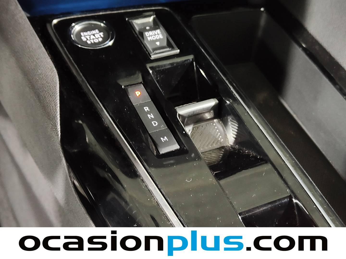 Foto Peugeot 3008 Peugeot 3008 PureTech 130 S&S GT EAT8  (130 CV)