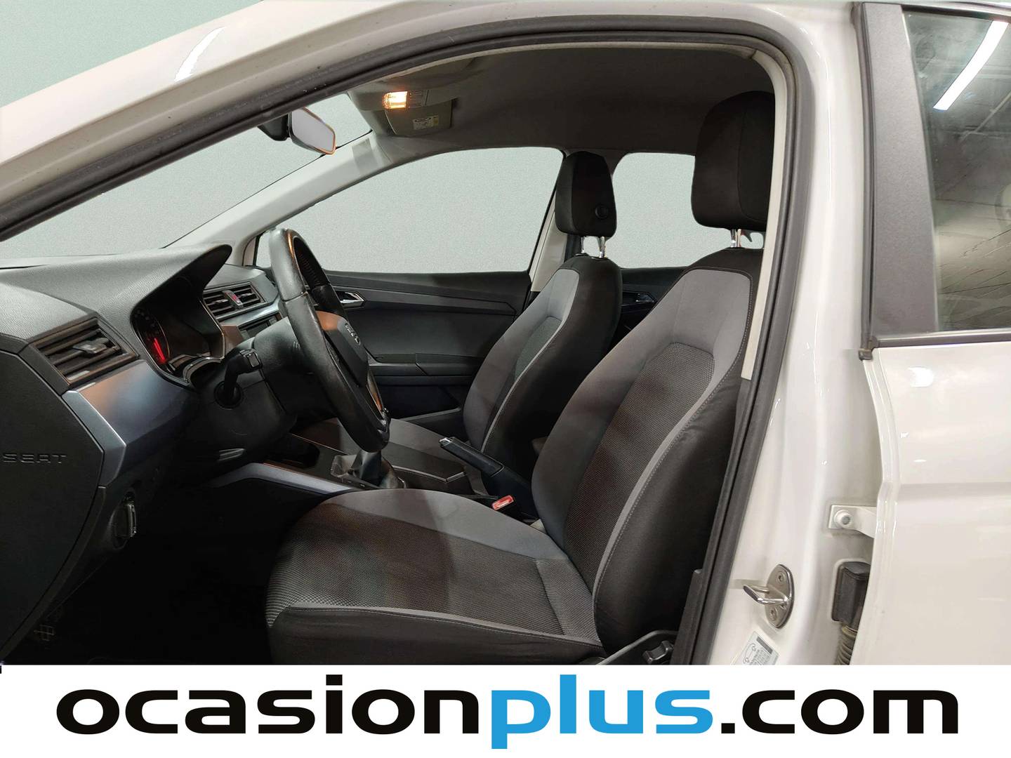 Foto asientos delanteros Seat Arona Seat Arona 1.0 TSI Ecomotive S&S Style (115 CV)