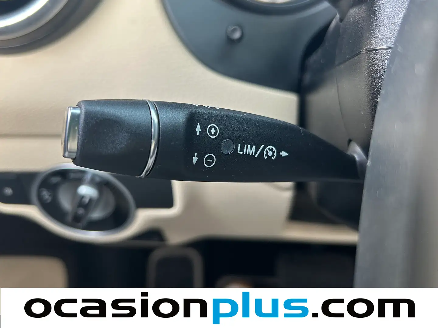 Foto Mercedes CLA Mercedes-Benz CLA Shooting Brake CLA 220 d Urban  (177 CV)