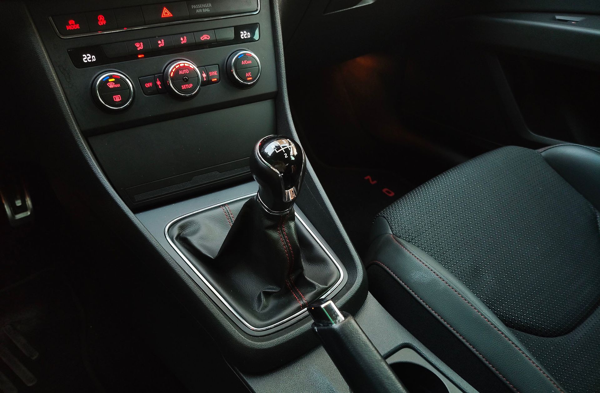 SEAT León ST 1.8 TSI FR - foto 7