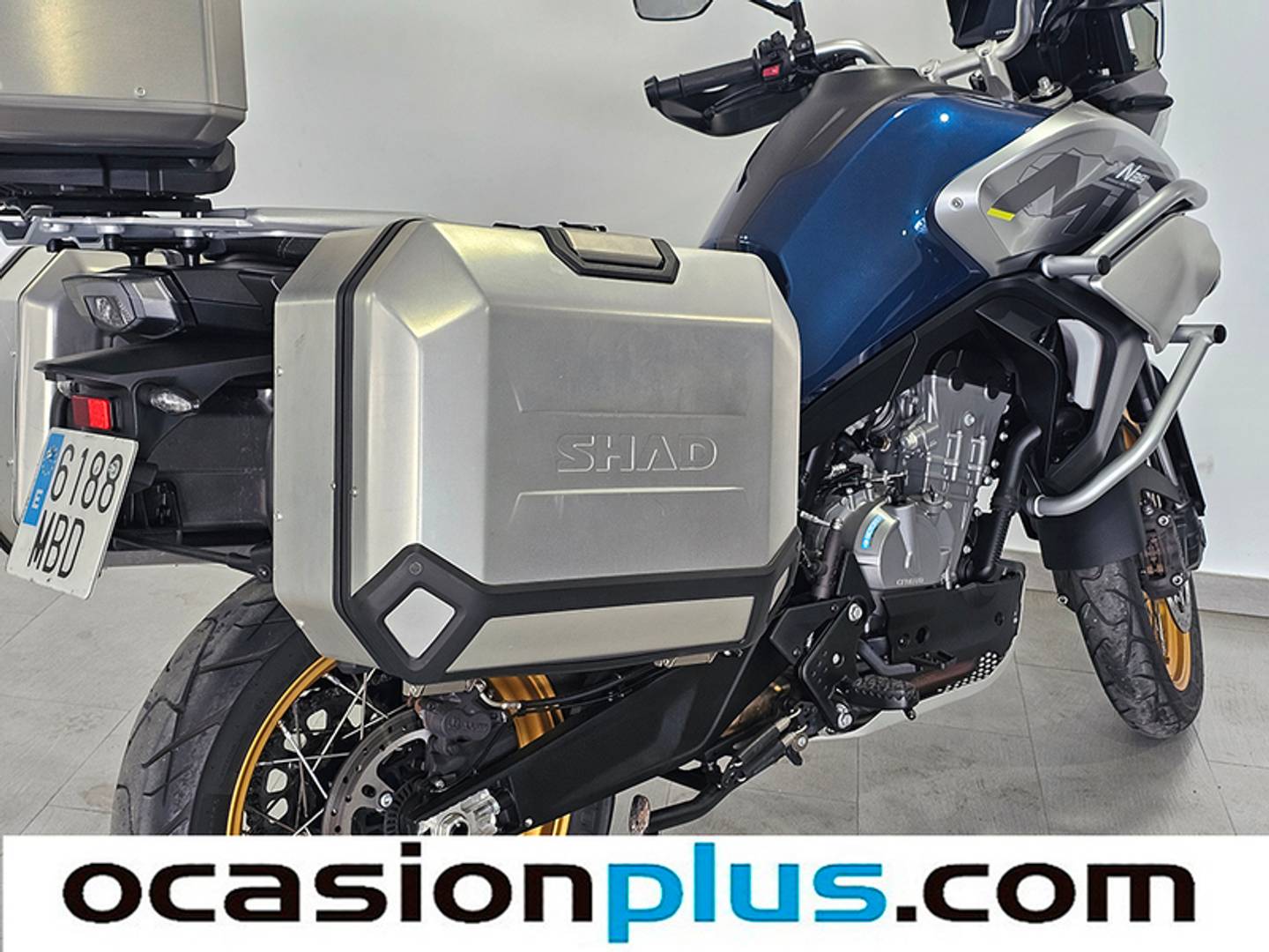 Foto CFMOTO 800MT CFMOTO 800MT TOURING (91 CV)