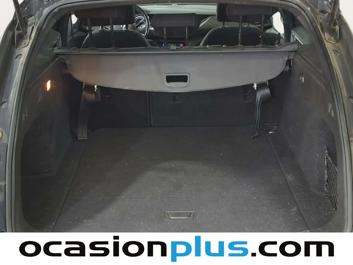 Foto Opel Insignia Opel Insignia Sports Tourer 1.5 D DVH Business Edition AT8 (122 CV)