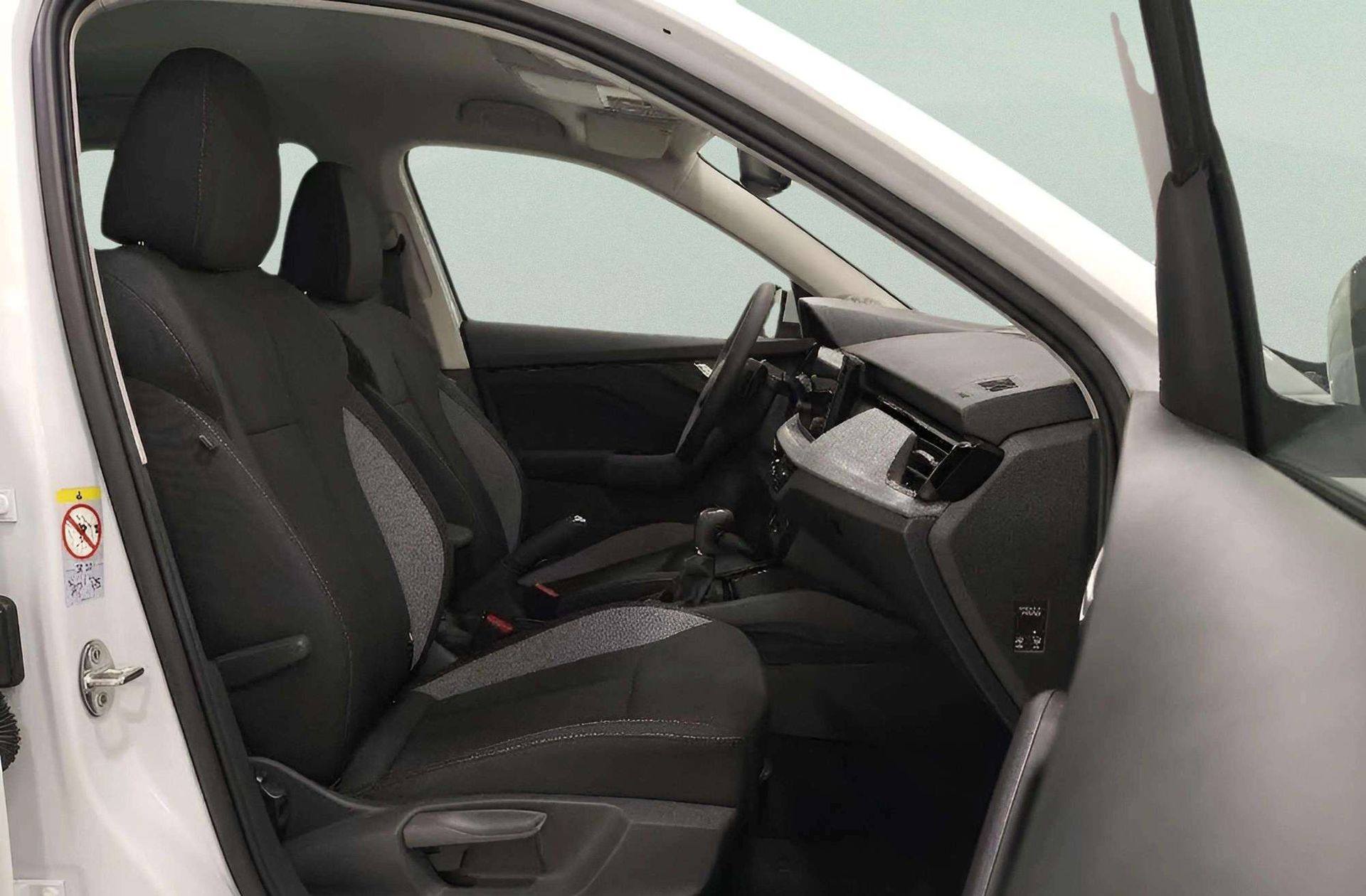 Škoda Kamiq 1.0 TSI Selection DSG - foto 20
