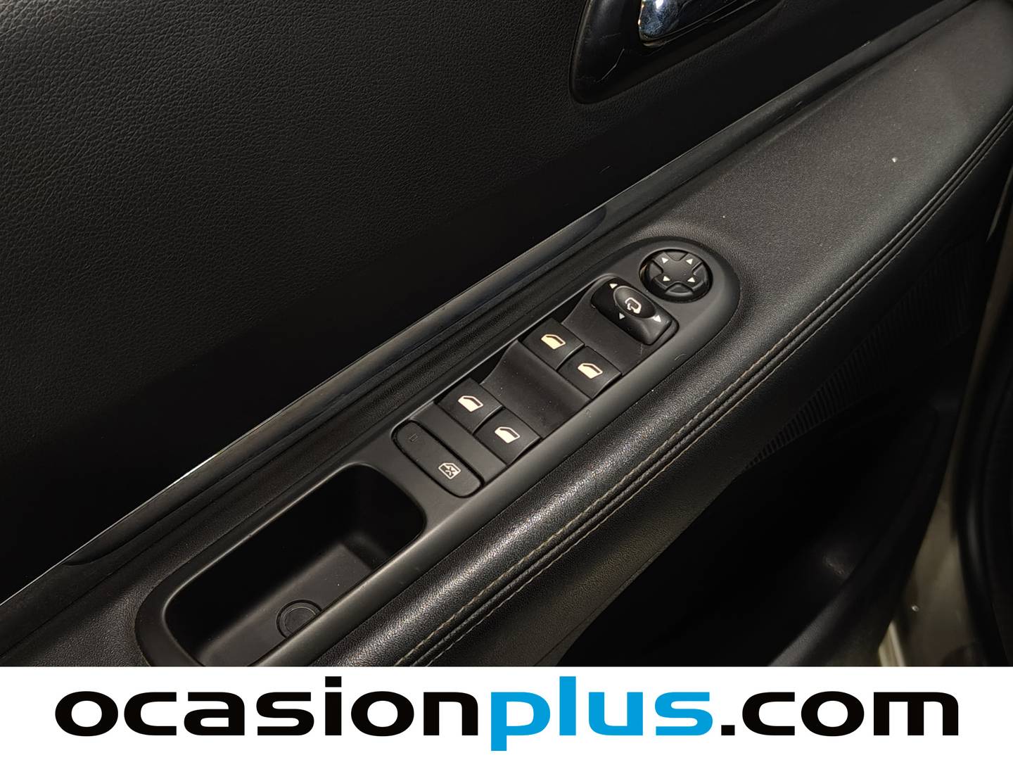 Foto Peugeot 3008 Peugeot 3008 1.6 BlueHDi FAP Allure (120 CV)