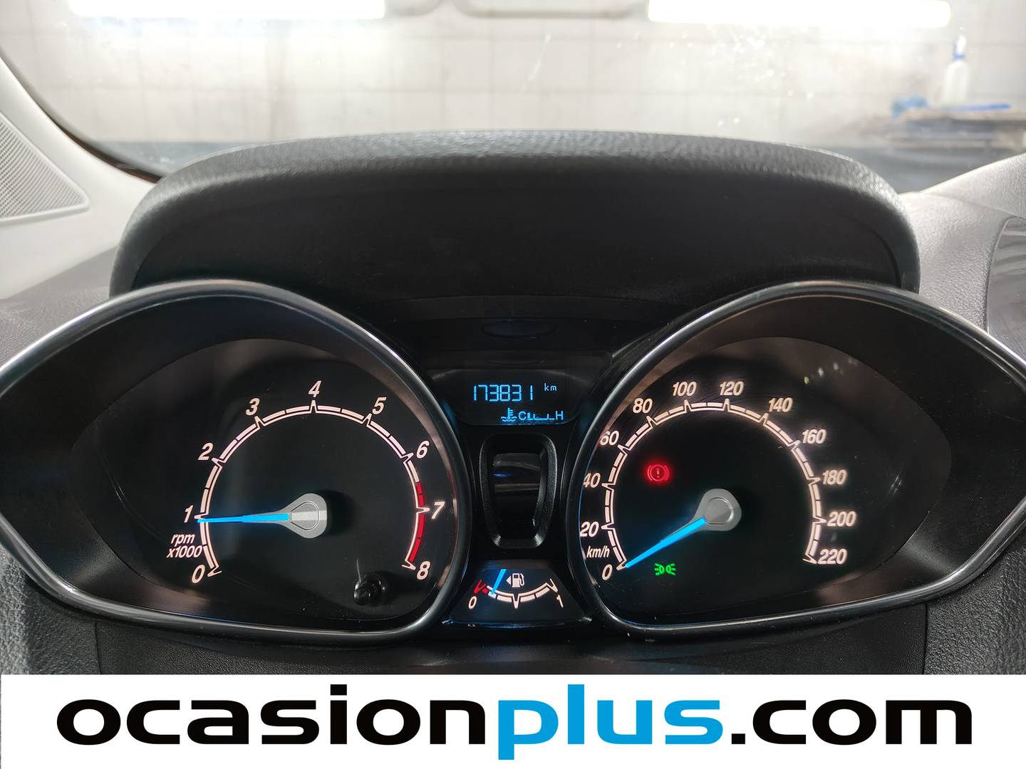 Foto Ford Tourneo Courier Ford Tourneo Courier 1.0 EcoBoost Titanium (100 CV)