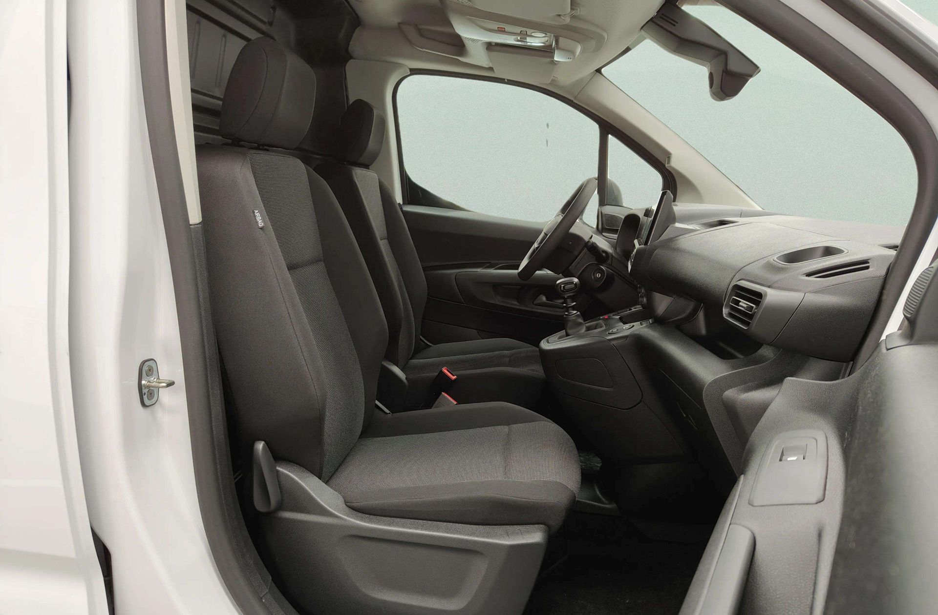 Fiat Doblò Furgon Furgón BlueHDi 100 M - foto 18