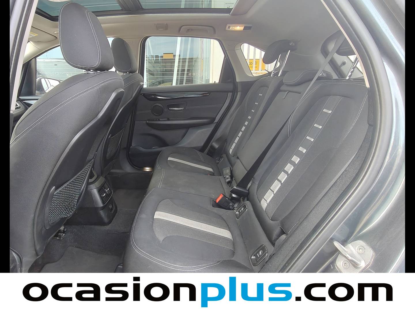 Foto asientos traseros BMW Serie 2 Active Tourer BMW Serie 2 218d Active Tourer (150 CV)