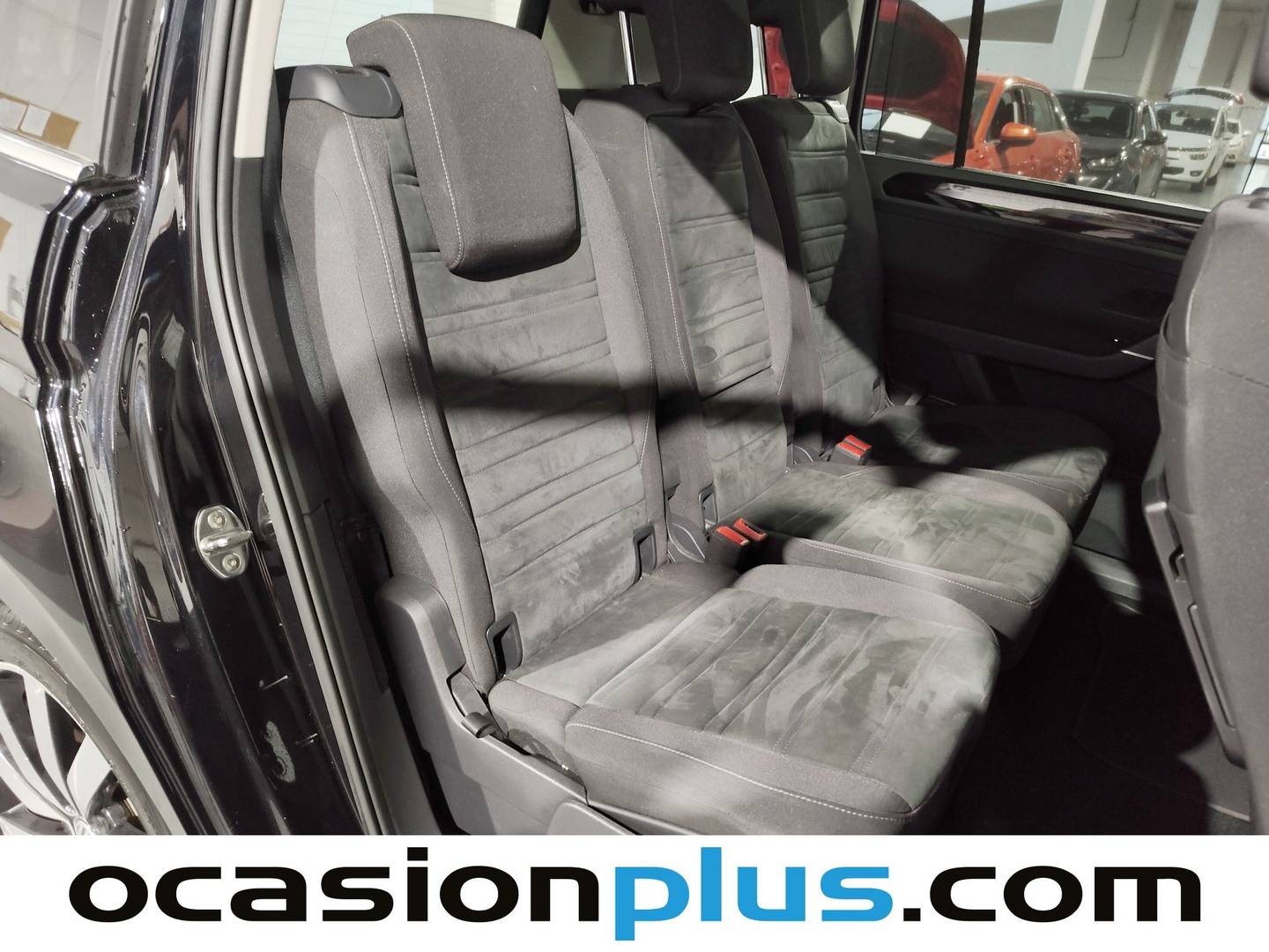 Foto Volkswagen Touran Volkswagen Touran Sport 2.0 TDI BMT  (150 CV) DSG