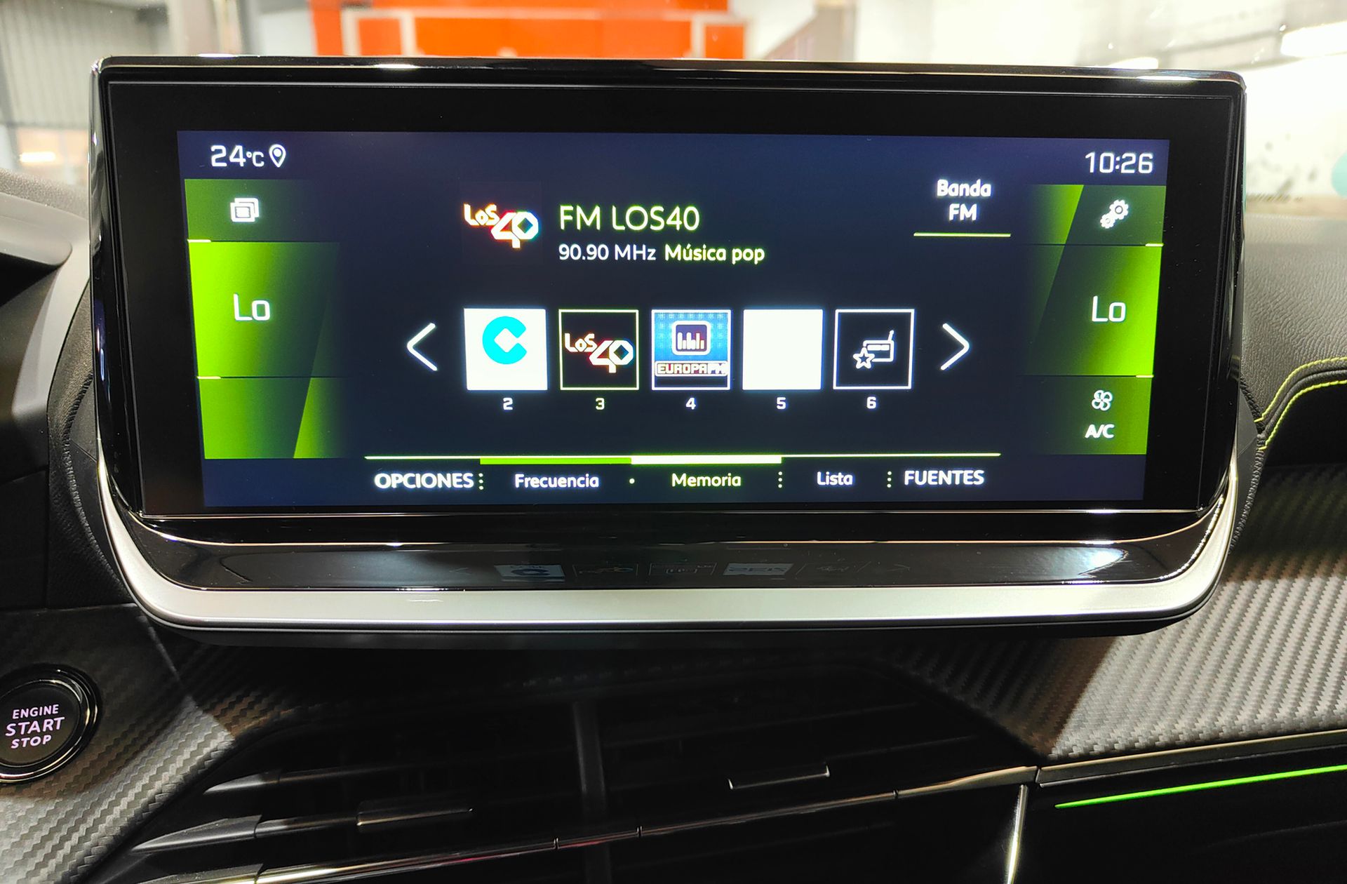 Peugeot 2008 PureTech 130 GT Line EAT8 - foto 37