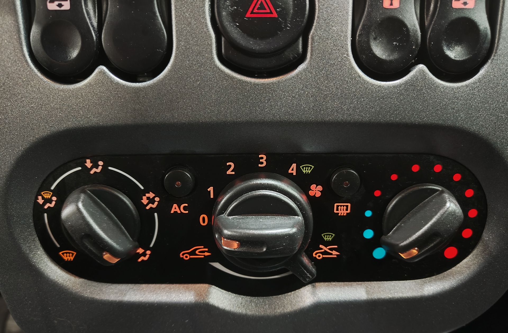 Dacia Duster Ambiance dCi - foto 23