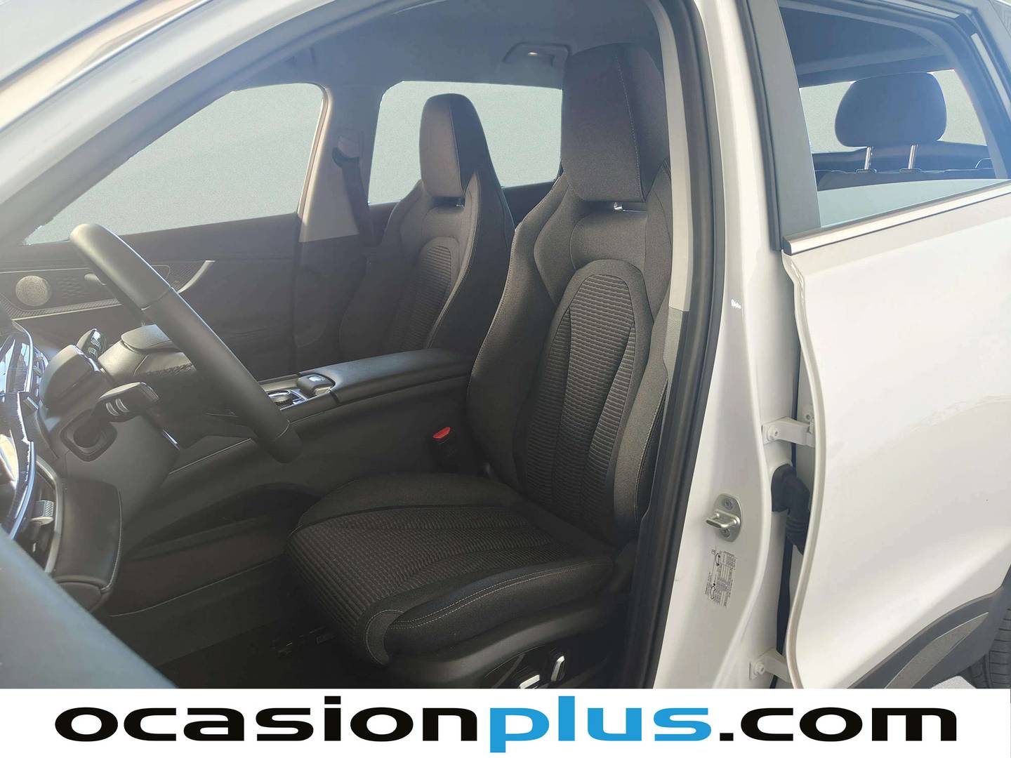 Foto asientos delanteros EBRO S700 EBRO S700 1.6 TGDI Comfort DCT (147 CV)