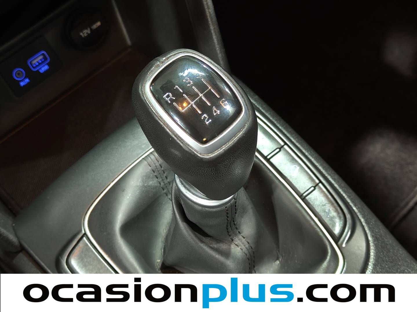 Foto Hyundai Kona Hyundai Kona 1.0 TGDi Essence 4x2 (120 CV)