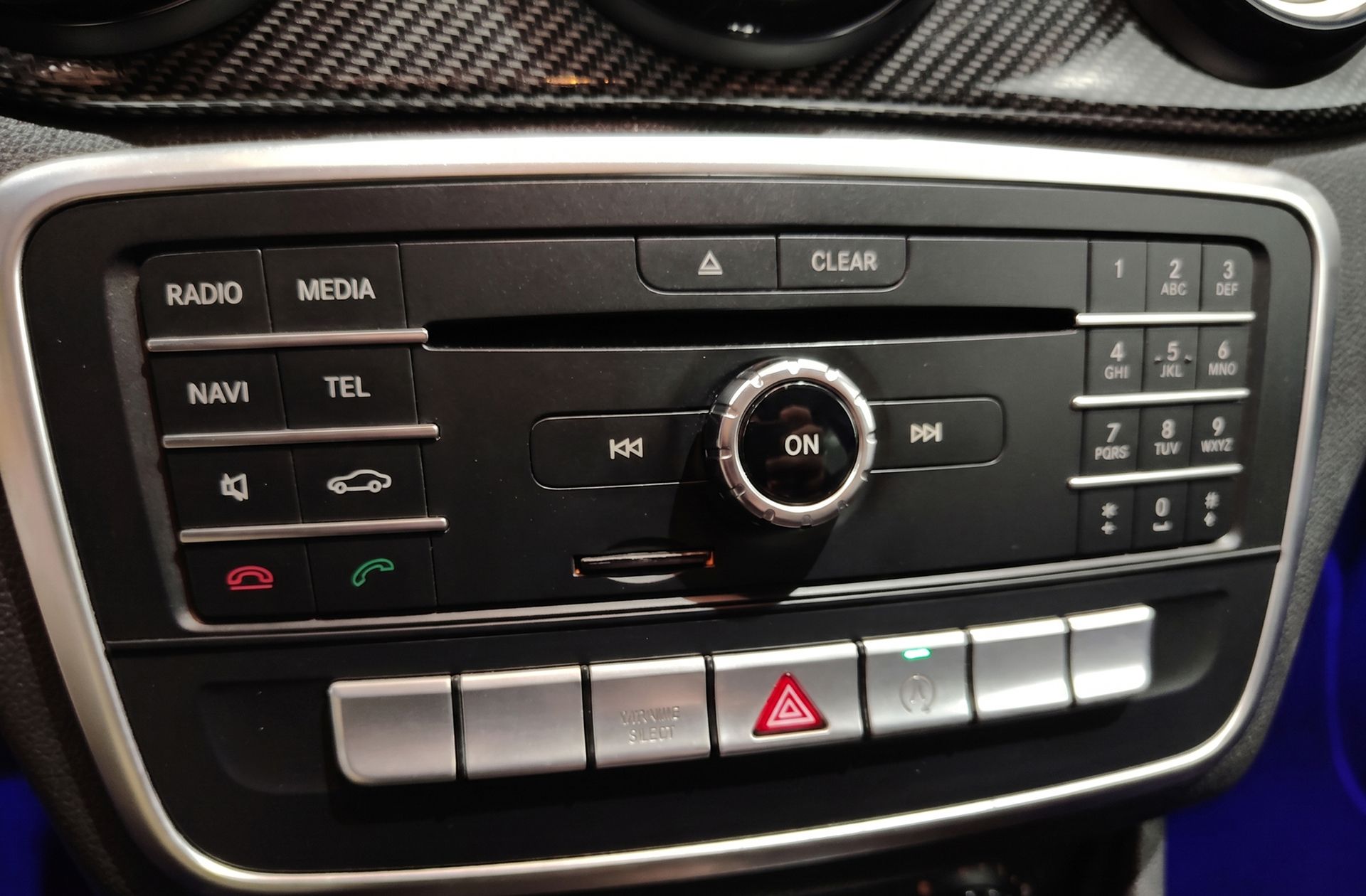 Mercedes-Benz CLA 180 Pack AMG - foto 28