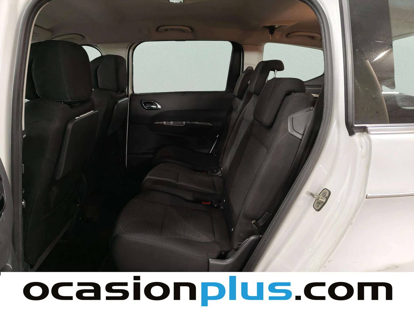 Foto asientos traseros Peugeot 5008 Peugeot 5008 1.6 HDI Premium CMP (112 CV) 7 Plazas