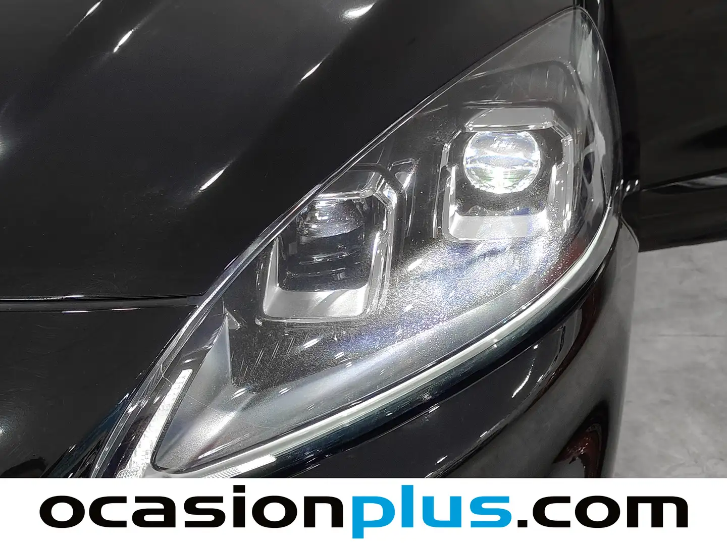 Foto Ford Kuga Ford Kuga 1.5 EcoBlue ST-Line (120 CV)