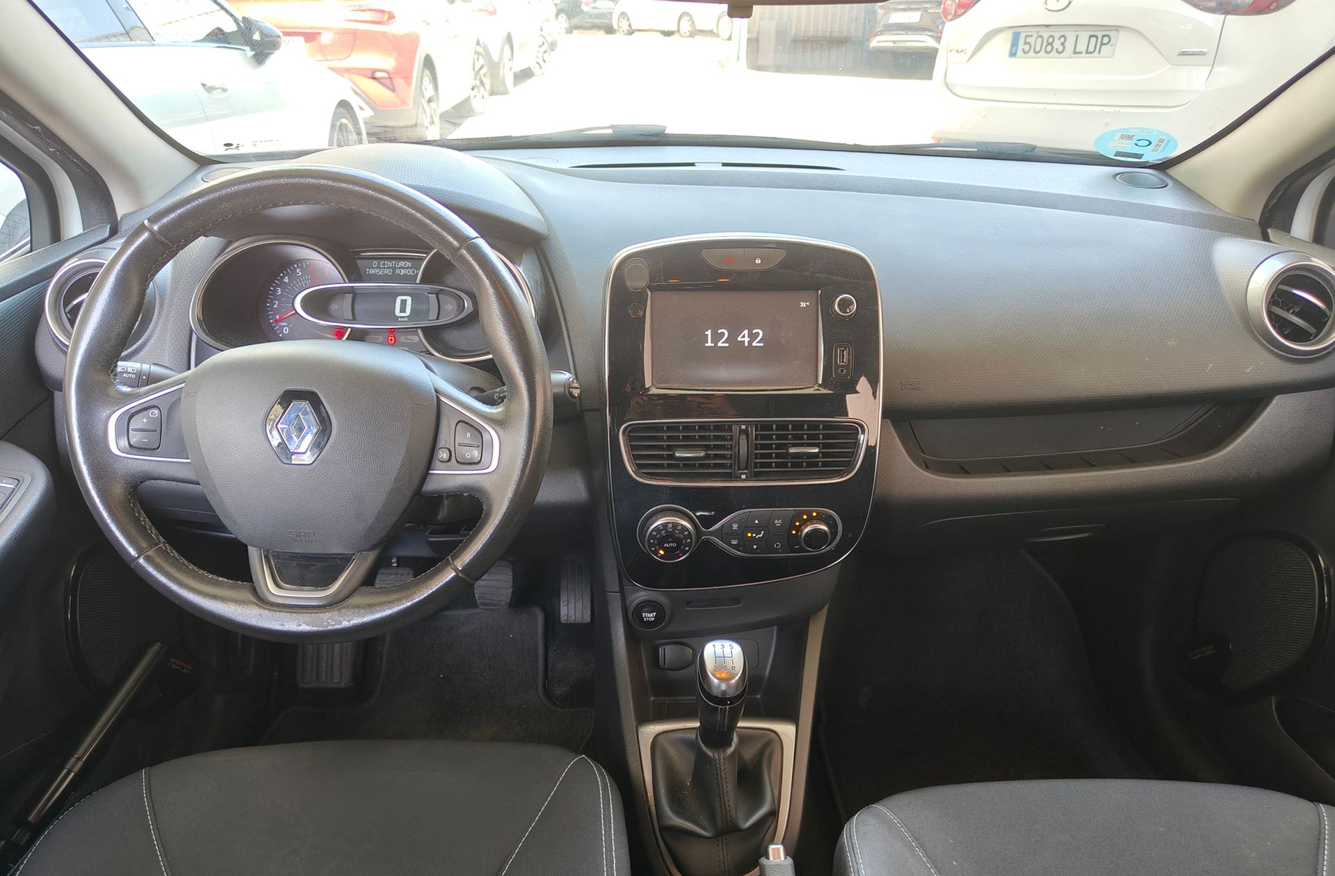 Renault Clio Limited 1.2 16v - foto 6