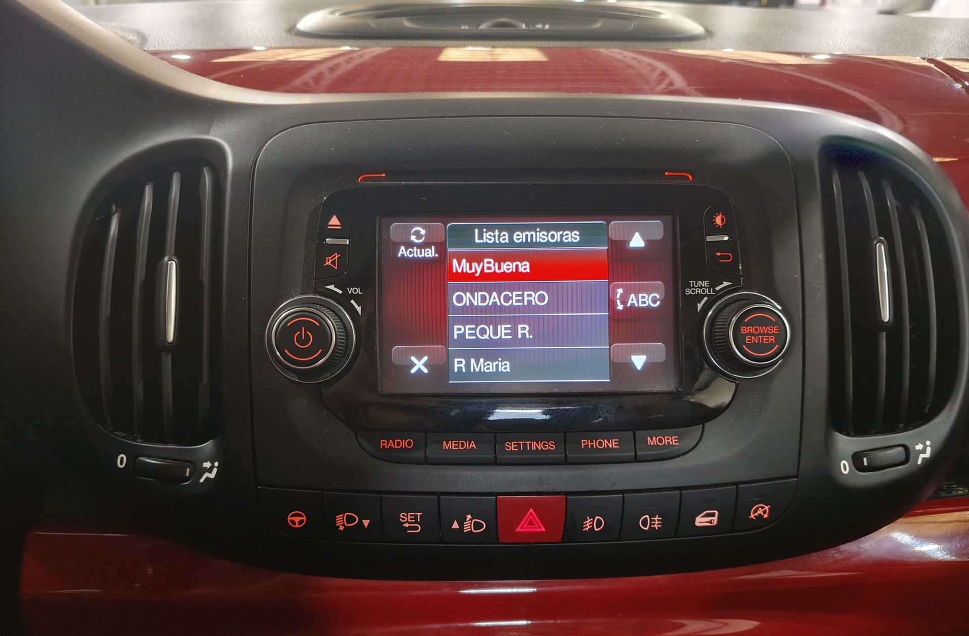 Fiat 500L 1.3 16v MultiJet II - foto 29