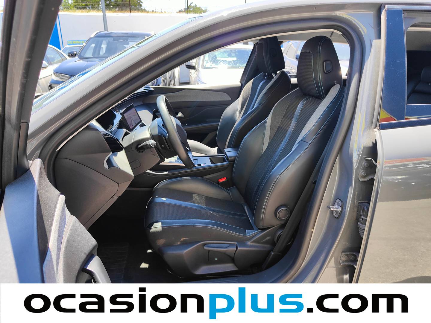 Foto asientos delanteros Peugeot 308 Peugeot 308 BlueHDi 130 S&S Allure EAT8 (130 CV)