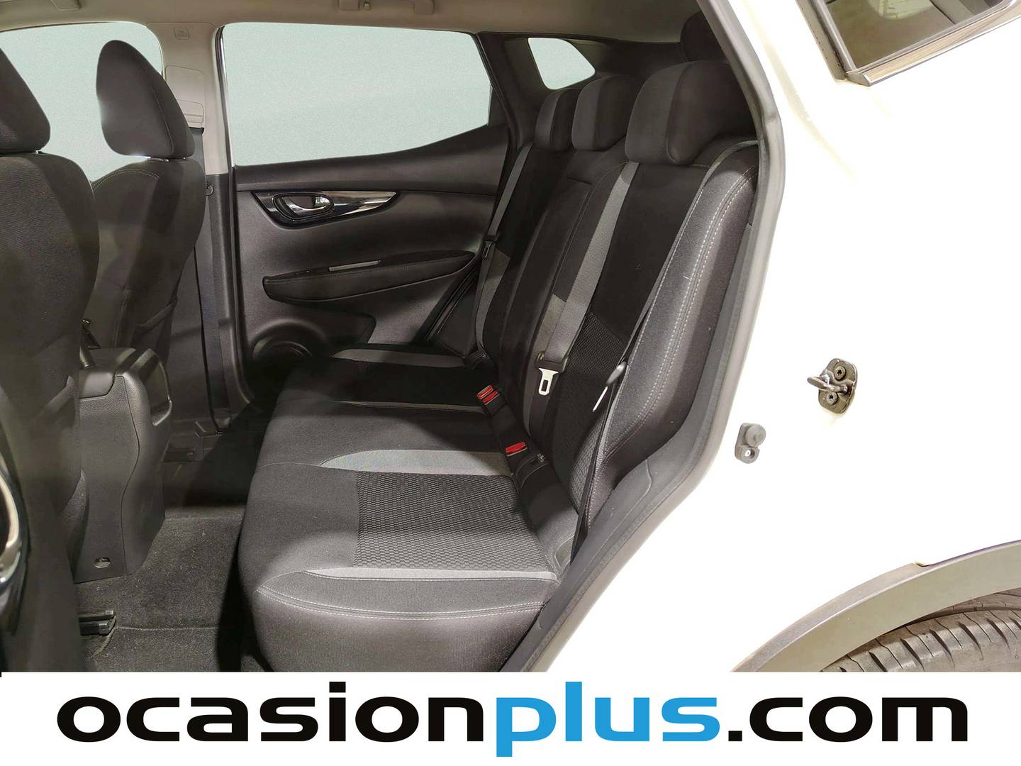 Foto asientos traseros Nissan QASHQAI Nissan Qashqai DIG-T 140 Acenta 4x2 (140 CV)