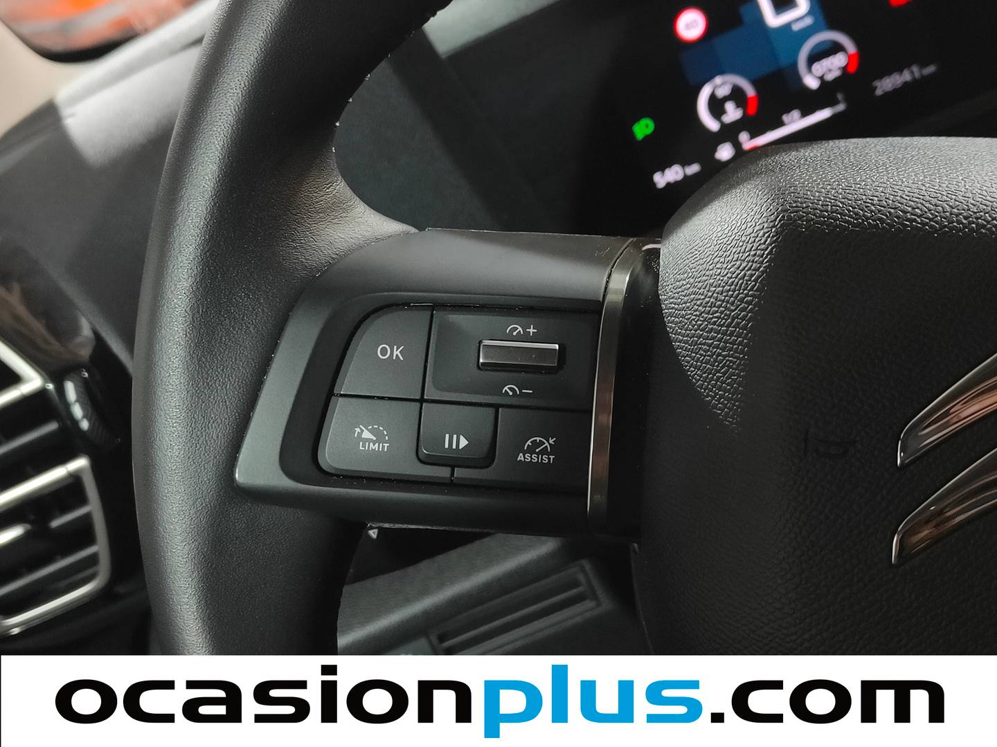 Foto Citroën C4 X Citroen C4 X PureTech 100 S&S 6v You (102 CV)