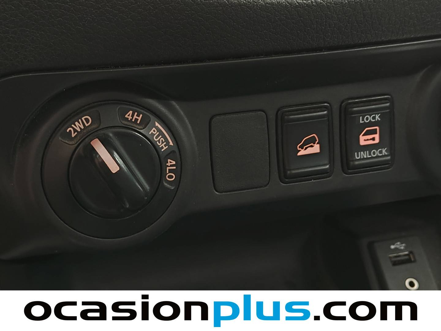 Extras del Nissan Navara Nissan Navara PickUp 2.3 dCi Doble Cabina Acenta Style (163 CV)