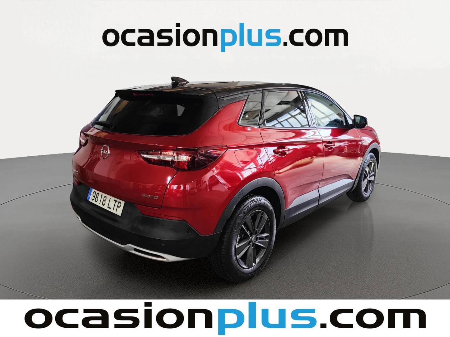 Foto trasera Opel Grandland X Opel Grandland X 1.2 Turbo Design & Tech (130 CV) derecha