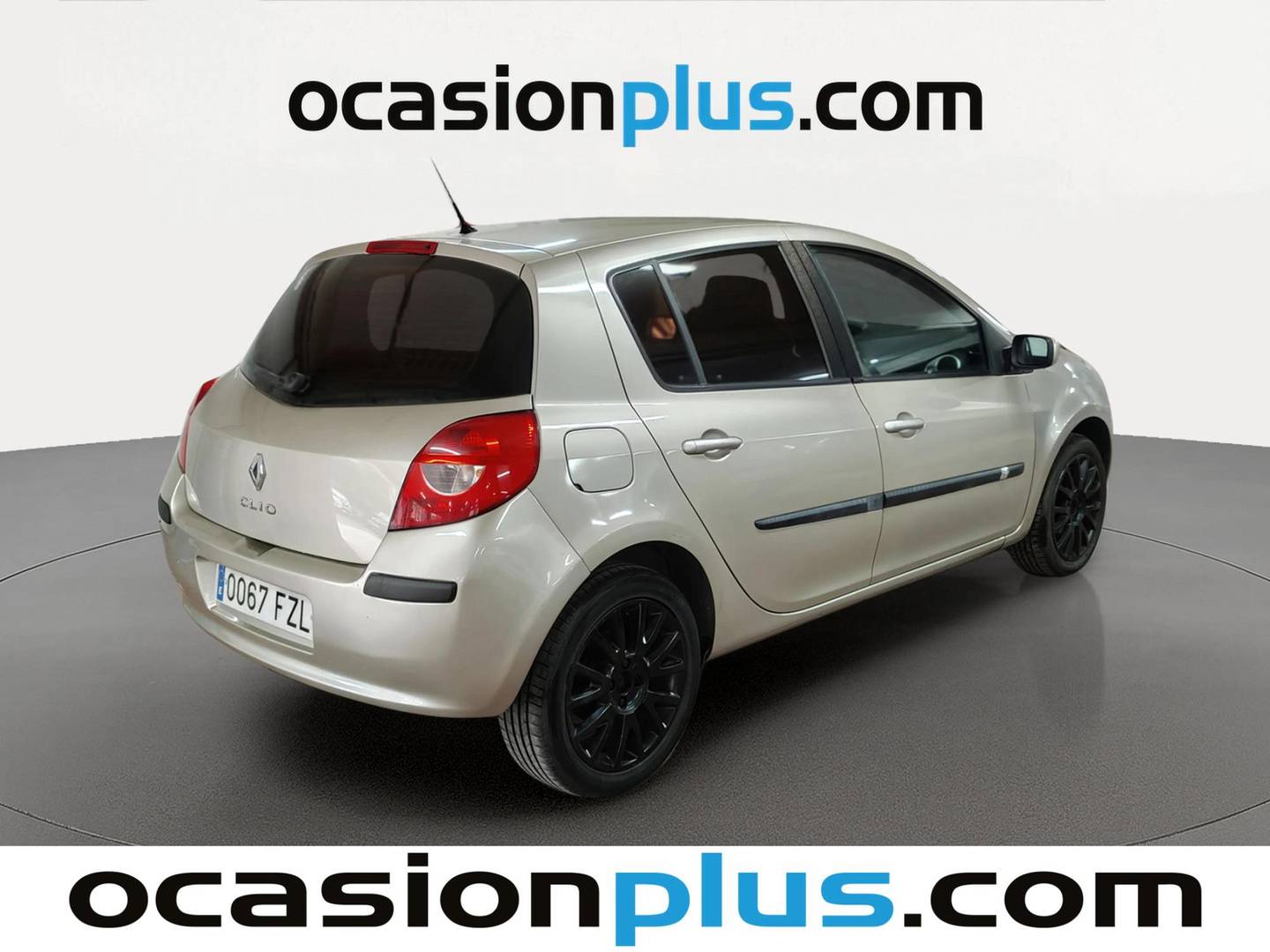 Foto trasera Renault Clio Renault Clio Dynamique dCi (85 CV) izquierda