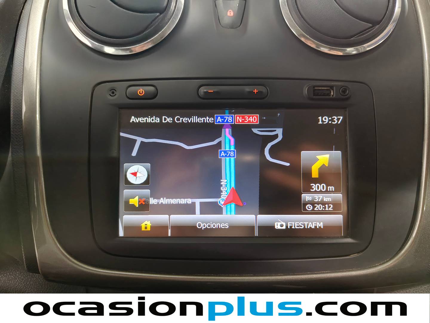 Extras y acabados del Dacia Sandero Dacia Sandero Stepway TCe (90 CV)