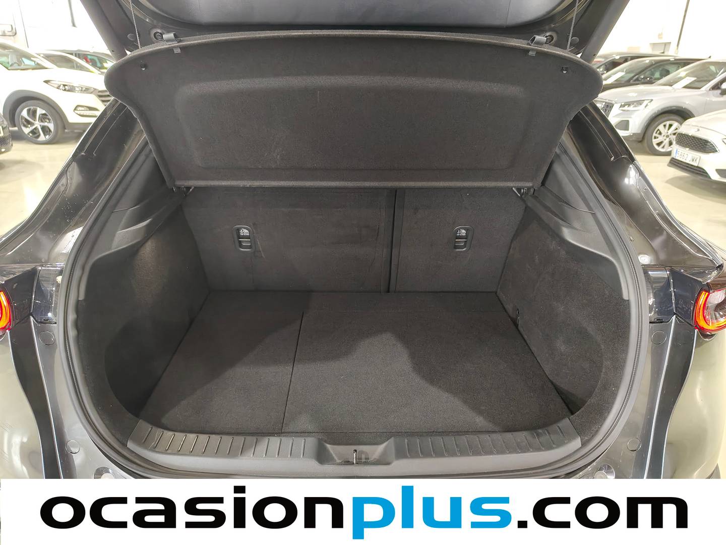 Fotos maletero Mazda CX-30 Mazda CX-30 e-Sky X MHEV AT Exclusive-Line Plus (186 CV)