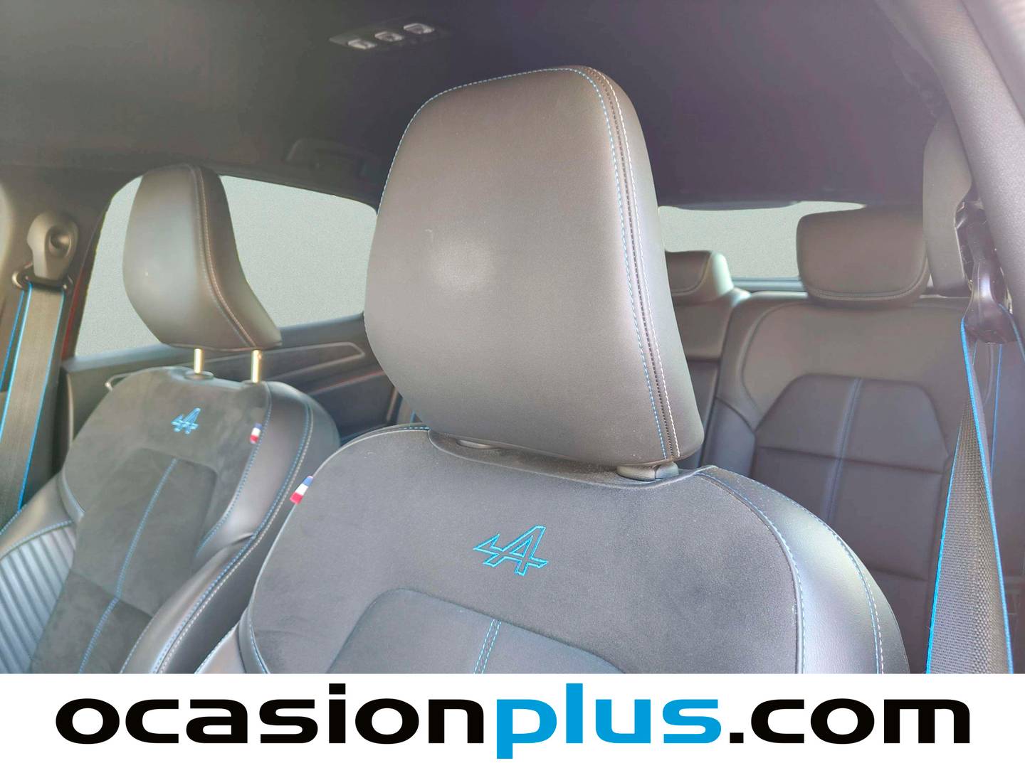 Extras y acabados del Renault Arkana Renault Arkana Esprit Alpine full hybrid E-Tech (145 CV)